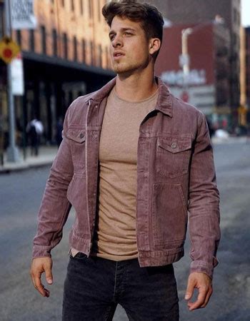 Nick Sandell Biography, Age, Wiki, Height, Weight,。